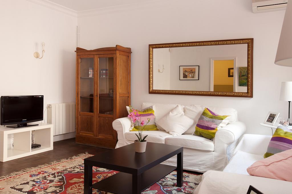 Letsgo Camp Nou Apartment Barcelona Habitación foto